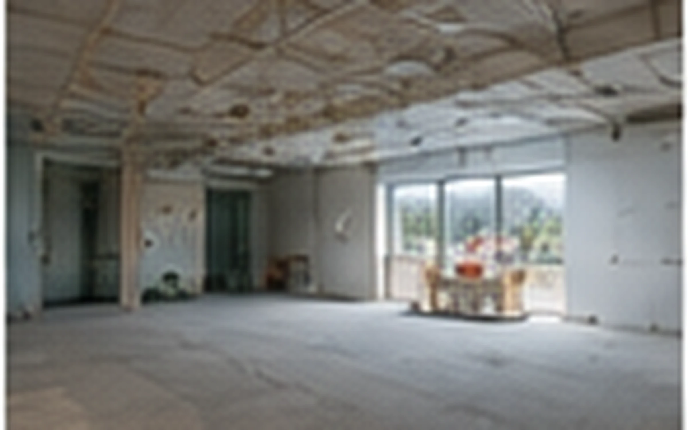 Retail Fitout — Shopping Centre Store — before Franca Fitouts works
